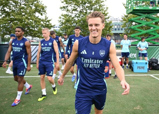 Martin Odegaard do Arsenal durante uma sessão de treinamento no Subaru Park em 30 de julho de 2024 em Chester, Pensilvânia