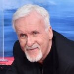 James Cameron participa da cerimônia de homenagem às impressões de mãos e pegadas