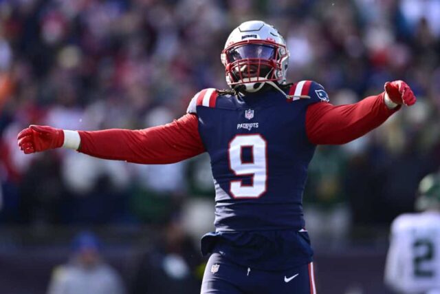 FOXBOROUGH, MA - 20 DE NOVEMBRO: Matthew Judon # 9 do New England Patriots reage durante um jogo contra o New York Jets no Gillette Stadium em 20 de novembro de 2022 em Foxborough, Massachusetts.