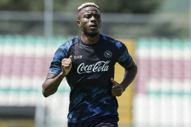 O atacante nigeriano do Napoli, Victor Osimhen