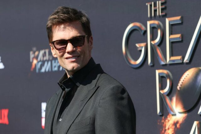 INGLEWOOD, CALIFÓRNIA - 05 DE MAIO: Tom Brady participa do Netflix Is A Joke Fest 