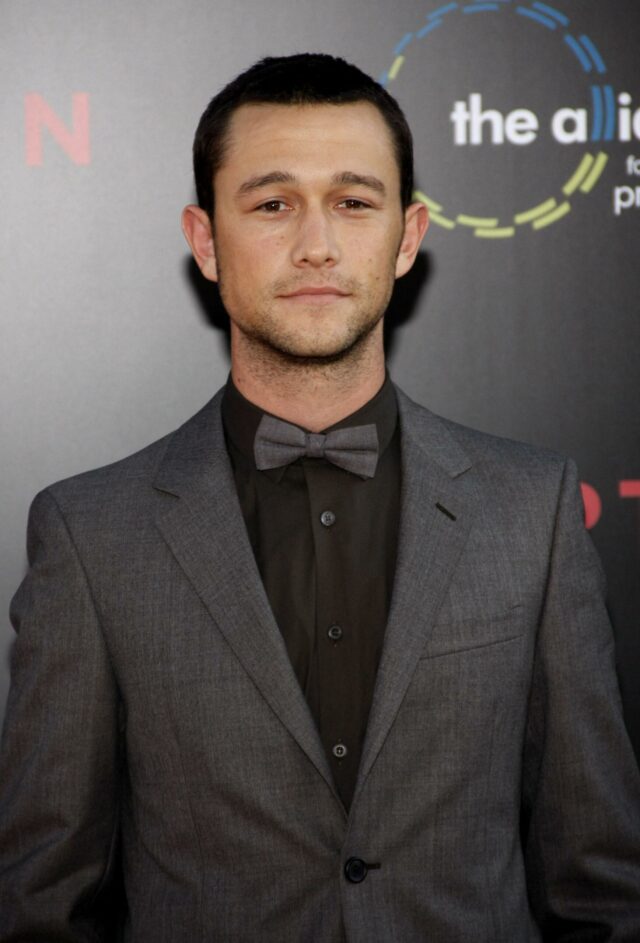 Joseph Gordon Levitt na estreia de 'Inception' em Los Angeles 