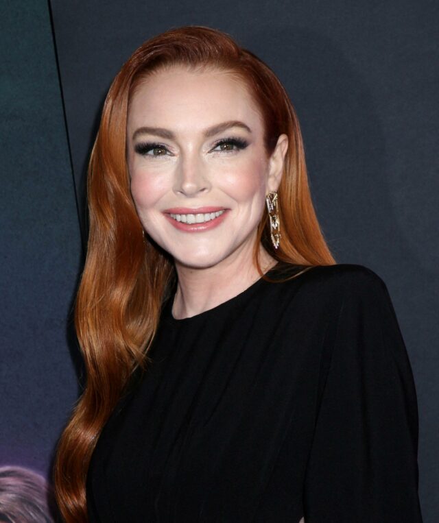 Lindsay Lohan na estreia global de Meninas Malvadas