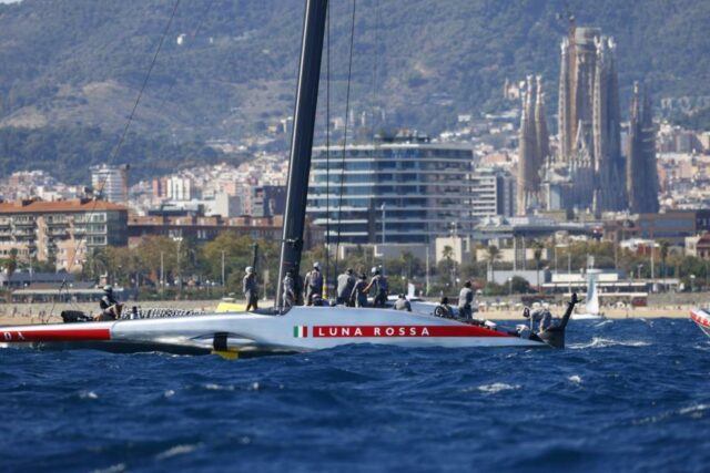 Luna Rossa quebra recorde de velocidade e empata novamente na final