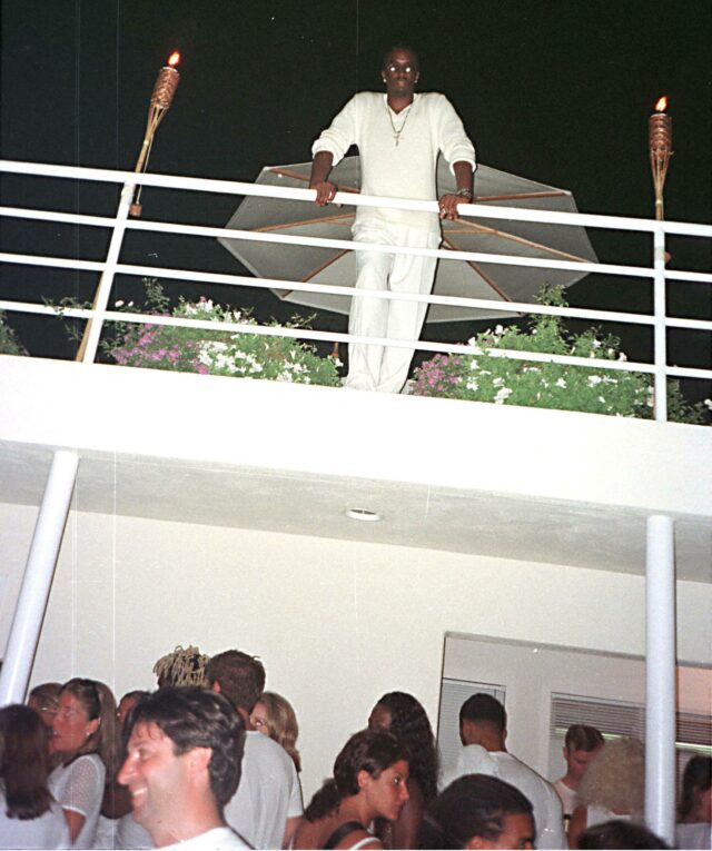 Festa do Dia do Trabalho de Diddy em Hamptons em 1999