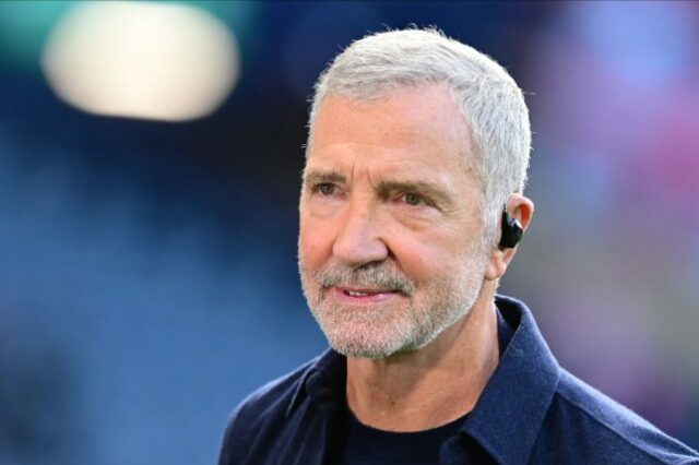 Retrato de Graeme Souness TV Pundit antes do 150º aniversário da Heritage Match entre Escócia e Inglaterra em Hampden Park 