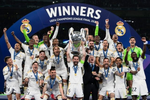 Real Madrid levanta o troféu da Liga dos Campeões