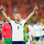 Harry Kane comemora depois de marcar contra a Holanda e levar a Inglaterra à final do Euro 2024 com a Espanha