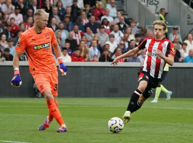 Aaron Ramsdale tem estado ocupado no gol do Southampton