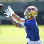 SANTA CLARA, CALIFÓRNIA - 05 DE JUNHO: Ricky Pearsall nº 14 do San Francisco 49ers treina durante o mini acampamento em 05 de junho de 2024 em Santa Clara, Califórnia.