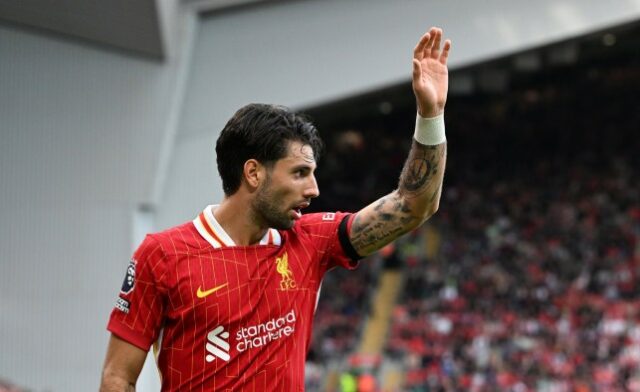 ominik Szoboszlai do Liverpool durante a partida da Premier League entre Liverpool FC e Nottingham Forest 