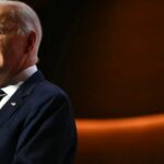 Joe Biden diz a Hillary Clinton ‘eu te amo’ depois de ser ‘preso’ pela esposa