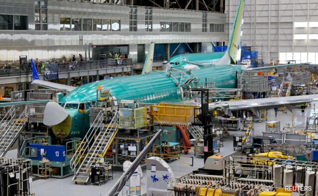 Como a greve da Boeing pode piorar a escassez global de aviões