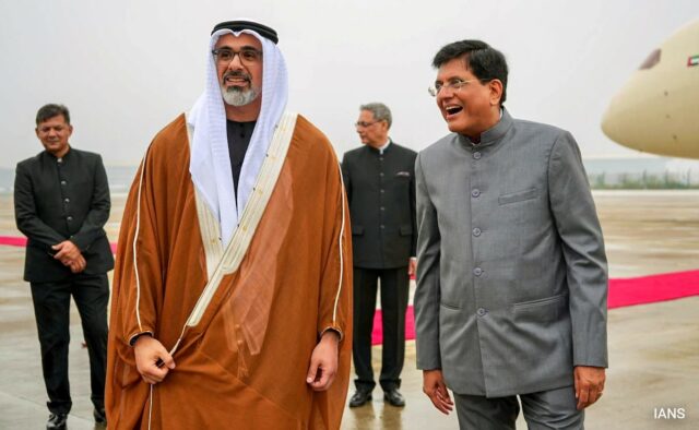 O príncipe herdeiro de Abu Dhabi chega à Índia para se encontrar com o primeiro-ministro Modi na segunda-feira