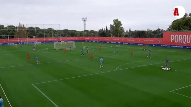 Le Normand não voltará a jogar pelo Atlético durante um mês... pelo menos