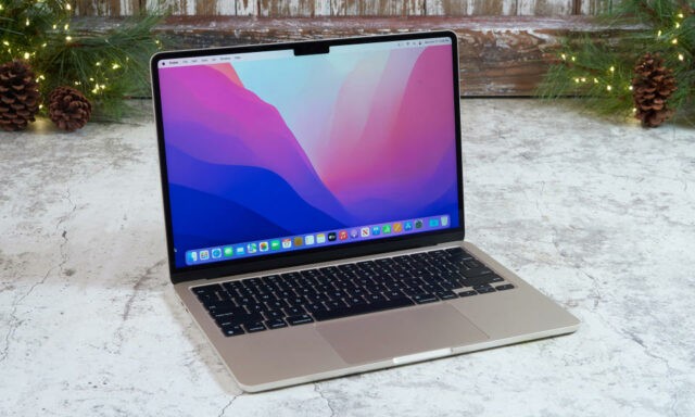 Apple MacBook Air M2