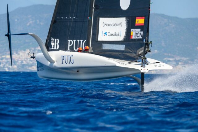 Sail Team BCN caminha para a história na primeira Copa América feminina