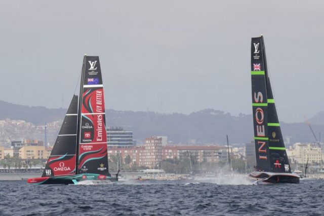 Emirates Team New Zealand, intratável, continua a dominar a INEOS Britannia