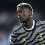 Paul Pogba, da Juventus FC, observa durante a partida da Serie A Tim entre Empoli FC e Juventus FC no Stadio Carlo Castellani