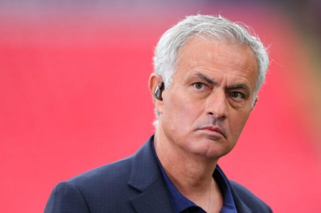 José Mourinho está associado ao regresso à Premier League