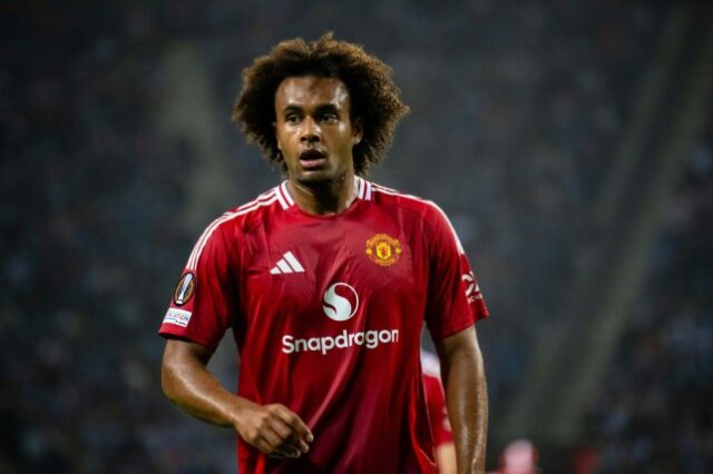 Manchester United contrata Joshua Zirkzee