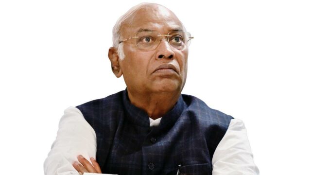 Kharge confiante no governo Cong em Haryana, J&K