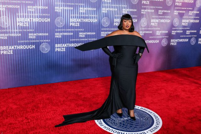 Lizzo está deslumbrante no Prêmio Revelação de 2024