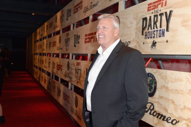 HOUSTON, TX - FEVEREIRO 03: O técnico da NFL, Rex Ryan, participa da 13ª ESPN The Party anual em 3 de fevereiro de 2017 em Houston, Texas.