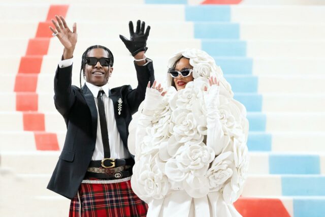 Nome exclusivo do filho recém-nascido de Rihanna e ASAP Rocky finalmente revelado