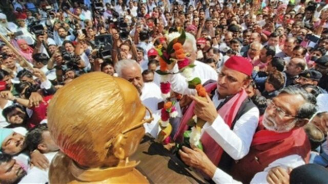 JPNIC Row: Akhilesh Yadav homenageia Jayaprakash Narayan em meio a preocupações de segurança