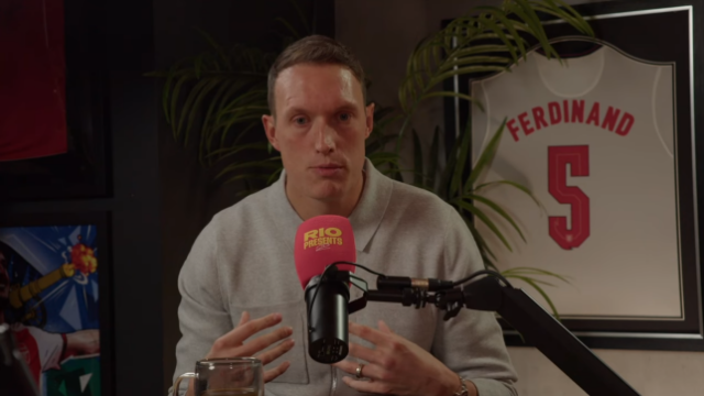 Phil Jones em um podcast