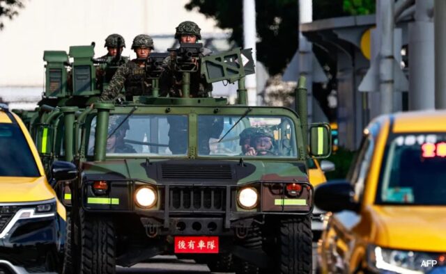 Militares da China cercam Taiwan, EUA chamam isso de “injustificado”