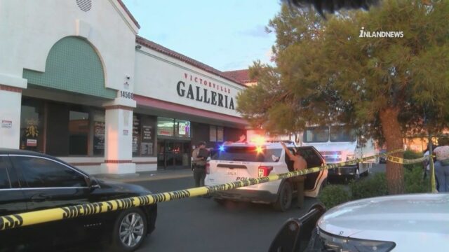 A polícia está investigando depois que um pai foi baleado e morto enquanto trabalhava no shopping Victorville Galleria em 6 de outubro de 2024. (Inland News)