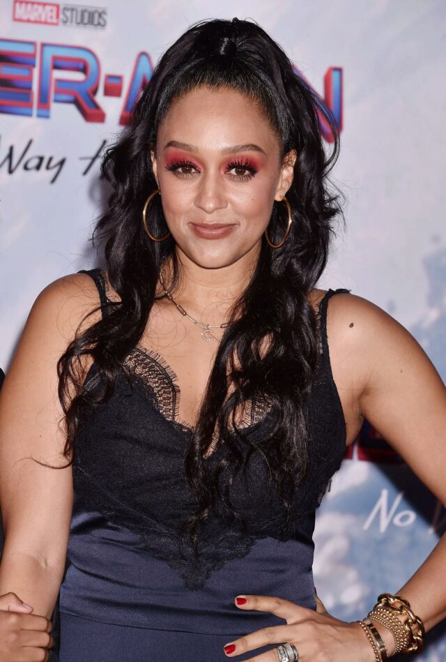 Tia Mowry em estreia