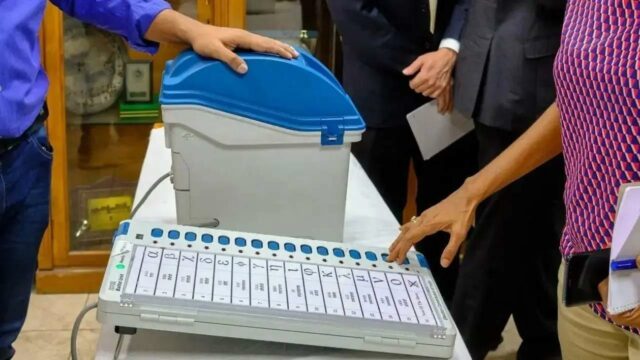 Pesquisas da Assembleia: Contagem de votos em Jammu e Caxemira, Haryana começará às 8h