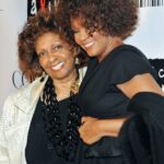 Cantora Cissy Houston, mãe de Whitney Houston, morre aos 91 anos