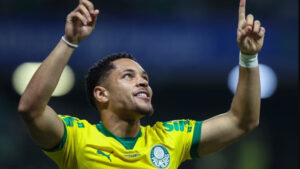 Vitor Roque
