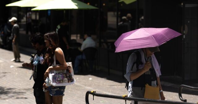 SoCal heat wave: Triple-digit temperatures, fire weather and coastal flooding in store SoCal heat wave: Triple-digit temperatures, fire weather and coastal flooding in store