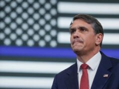 A procuradora-geral dos EUA, Blanche, apoia publicamente Pirro após as críticas de Trump sobre o Reflecting Pool US Attorney General Blanche publicly backs Pirro after Trump criticism over Reflecting Pool