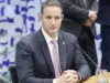 Derrite estará no palco ao lado de Tarcísio, mas o PP permanece neutro na disputa pela presidência.